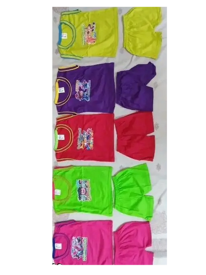 Adorable Trendy Newborn Baby Clothing Set – 5-Piece Top & Bottom Collection for Stylish Little Ones!"